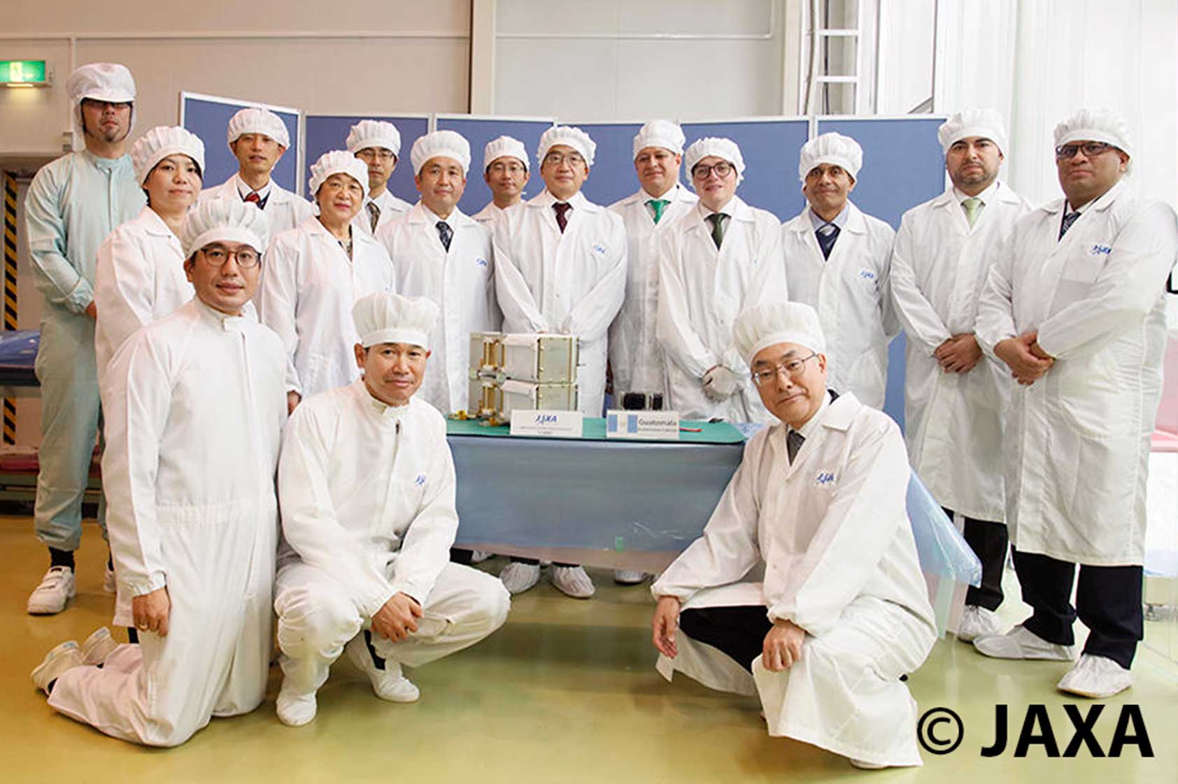 La entrega del CubeSat Quetzal 1 en Japón, según lo contó José Bagur