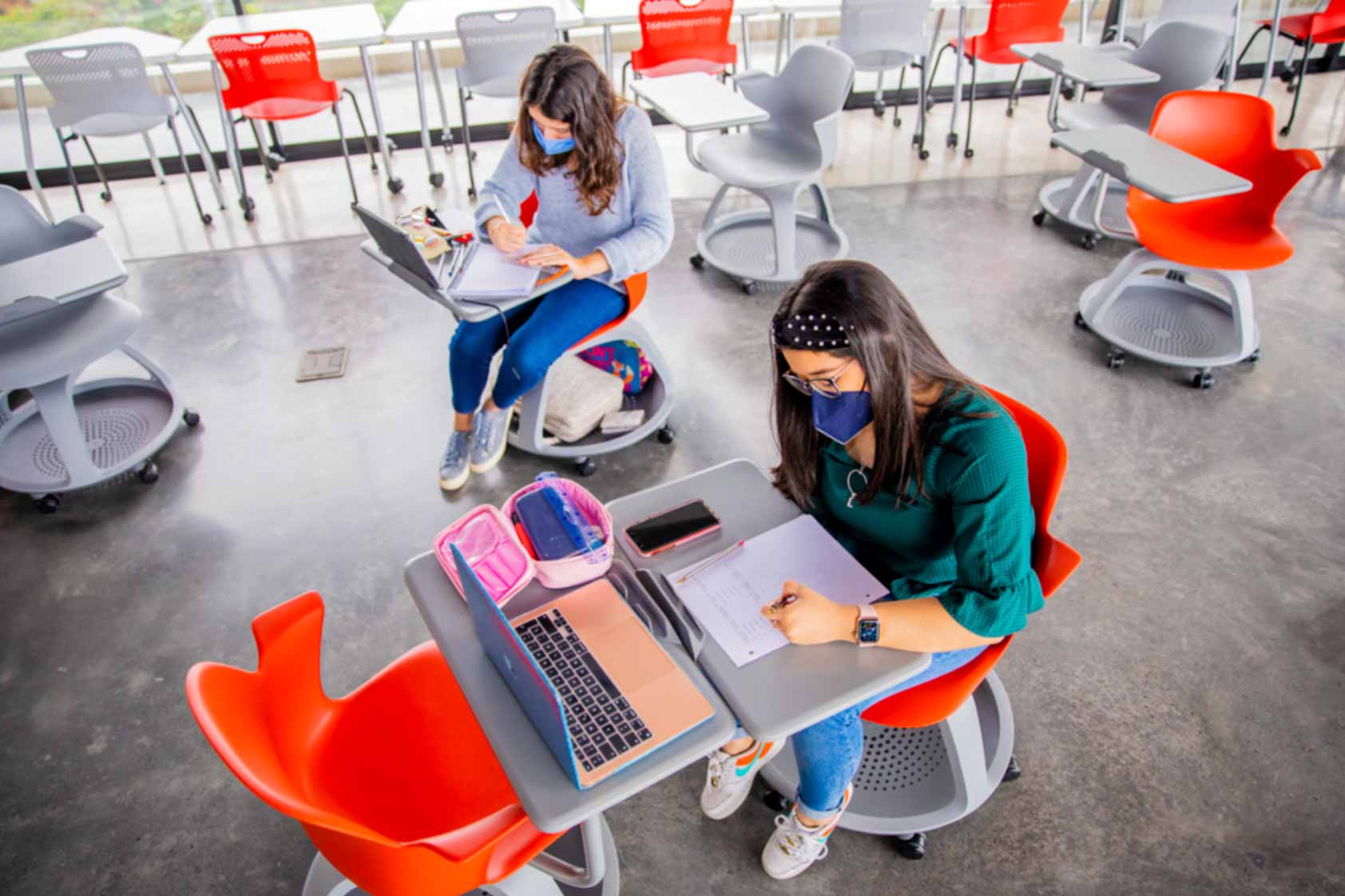 Laptops para la educación de nuestros niños y jóvenes ¿qué debemos considerar?
