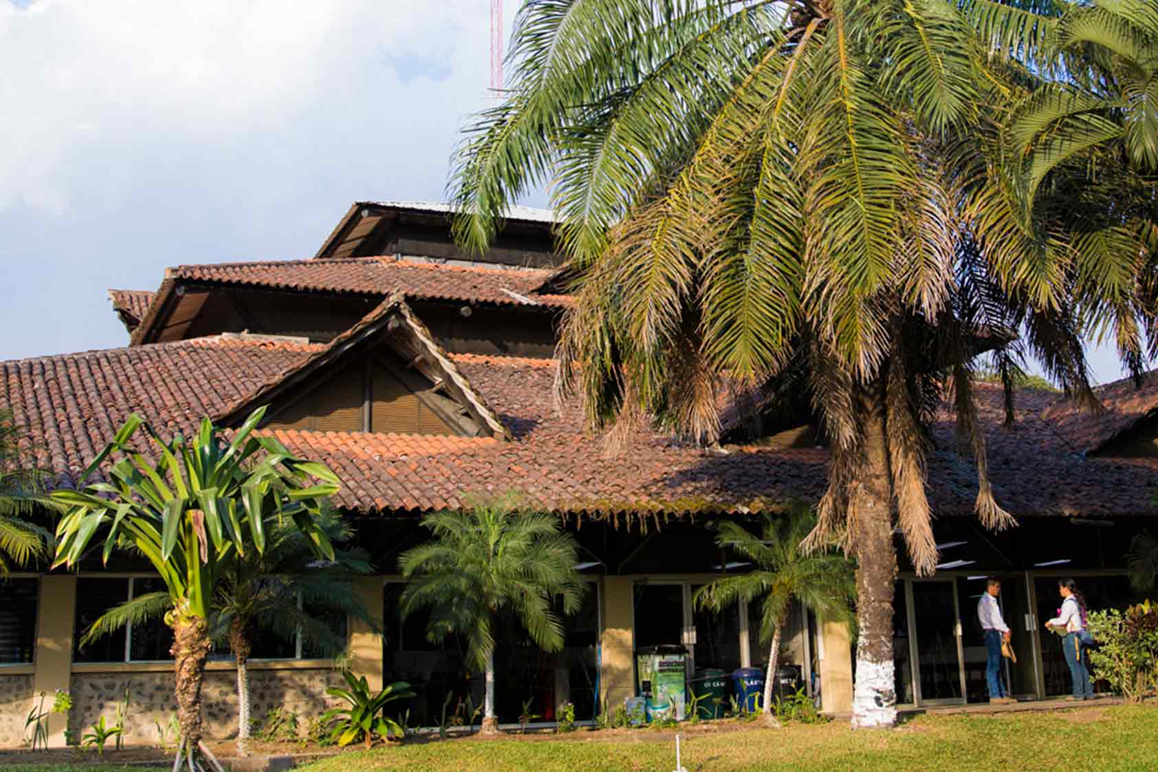UVG Campus Sur descentraliza las oportunidades de desarrollo UVG Campus Sur descentraliza las oportunidades de desarrollo