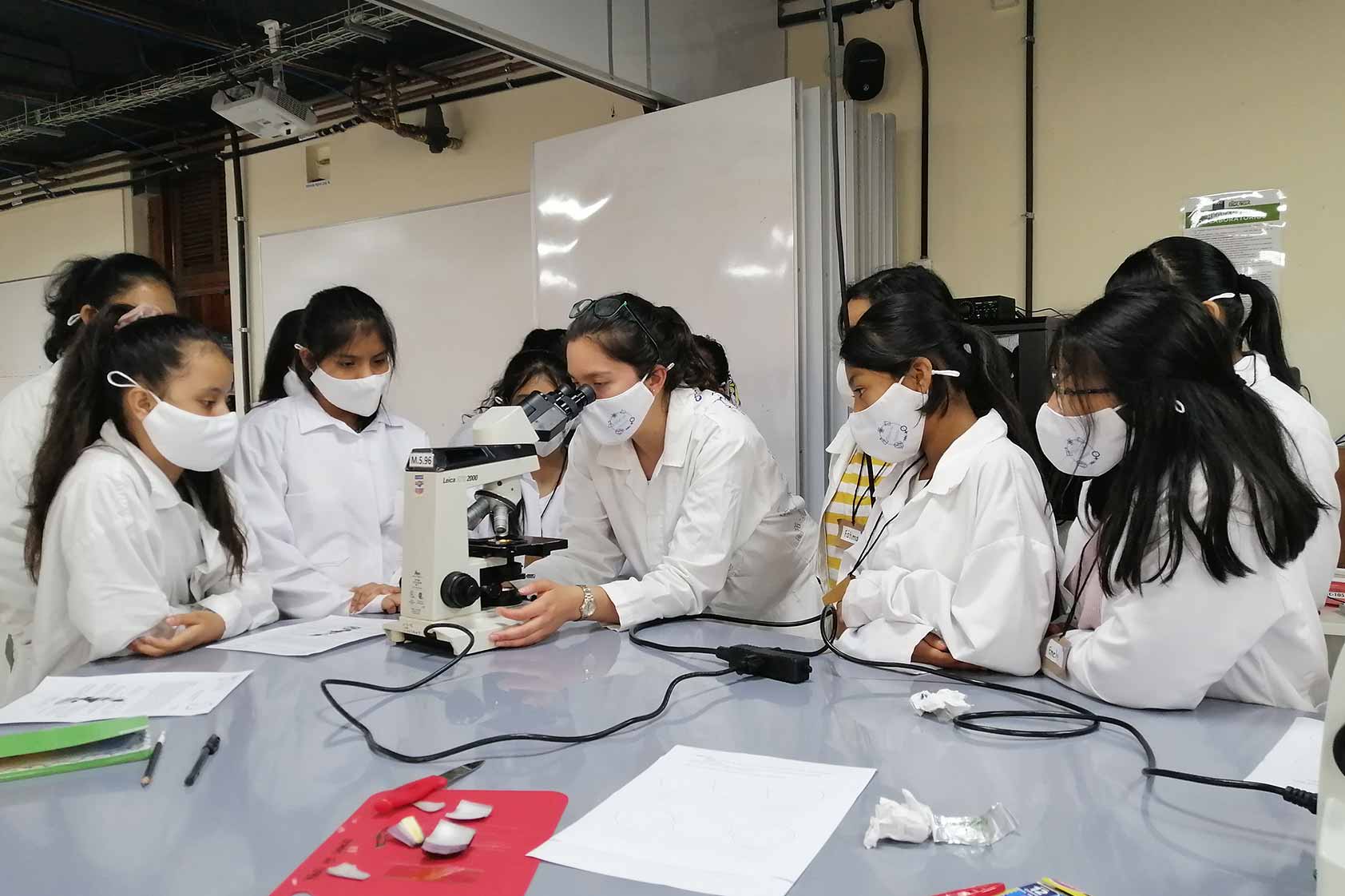 Niñas en Ciencia GT inspira a futuras investigadoras y científicas