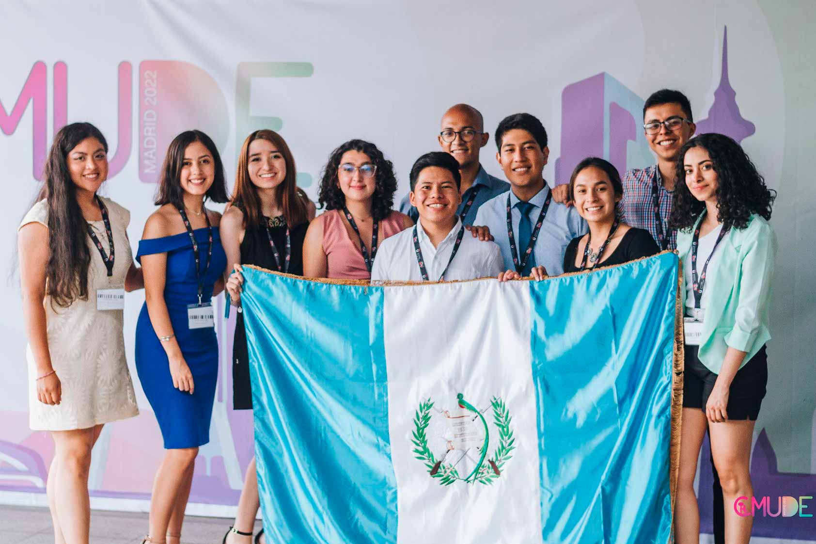 Sociedad de Debate UVG destaca en el CMUDE España 2022 Sociedad de Debate UVG destaca en el CMUDE España 2022