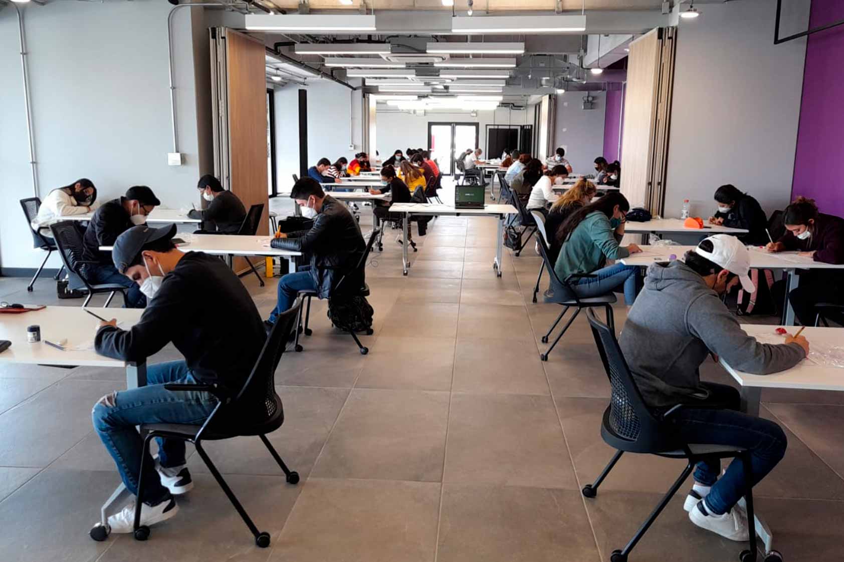 Centro de Investigaciones Educativas (CIE-UVG): Un centro autosostenible y de impacto Centro de Investigaciones Educativas (CIE-UVG): Un centro autosostenible y de impacto