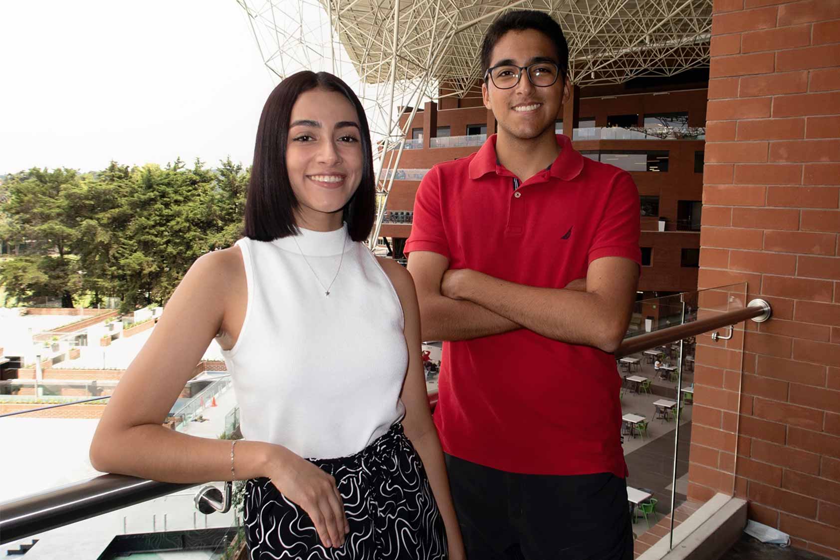 María Fernanda Del Cid y Diego Fajardo en pro de usos pacíficos de la Química