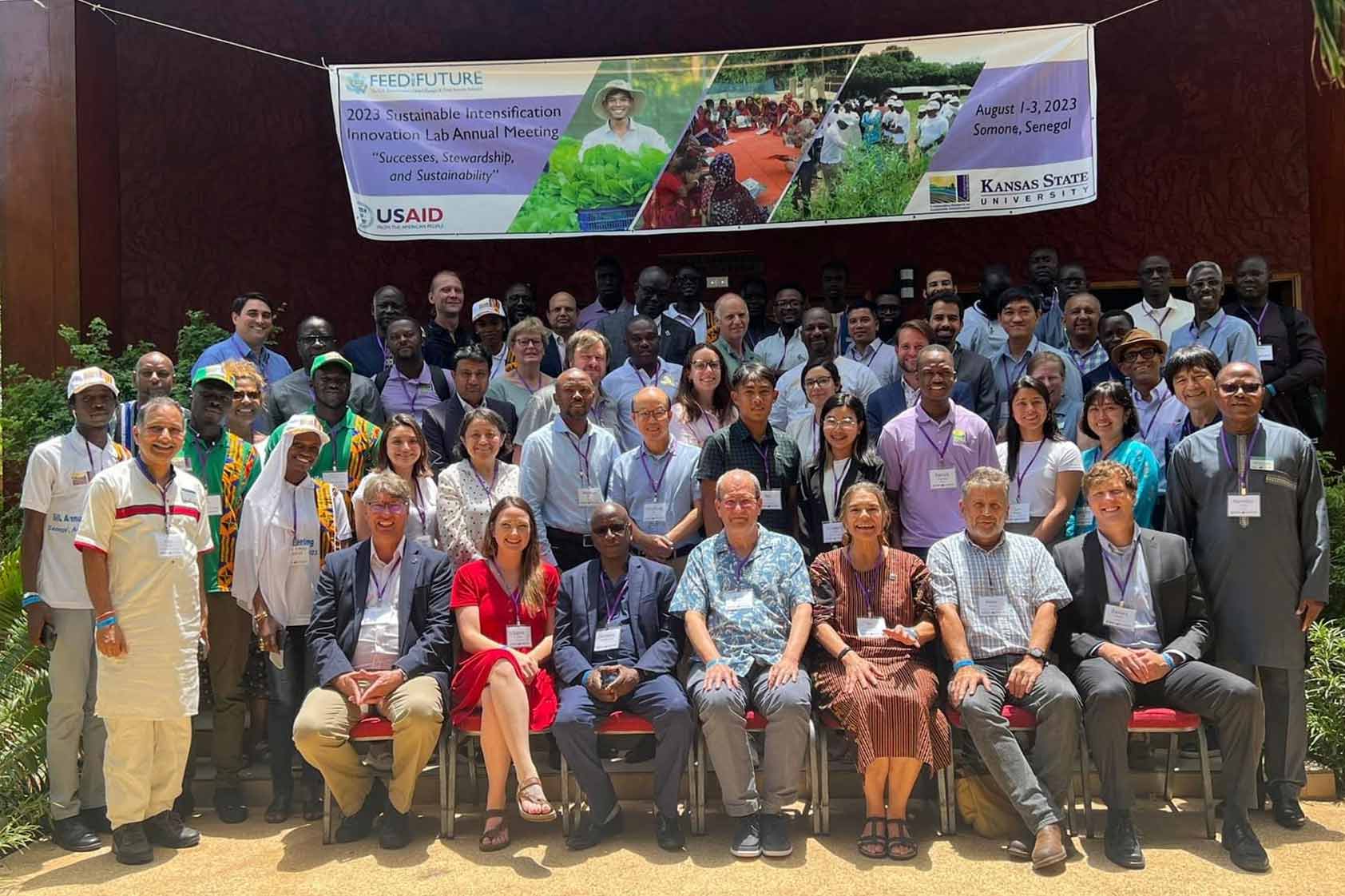 CEAA, CEB y el Departamento de Bioquímica y Microbiología de UVG participan en reunión anual del SIIL