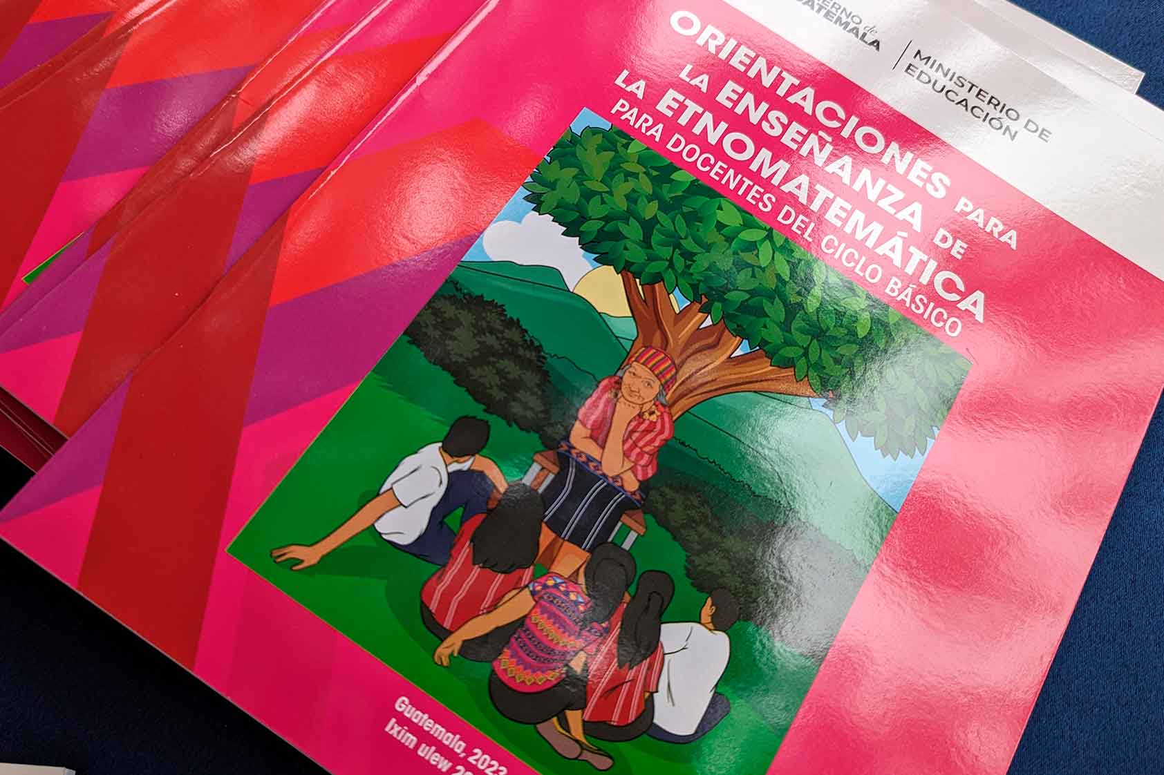 Impulsando la matemática y lectoescritura a través del idioma kaqchikel