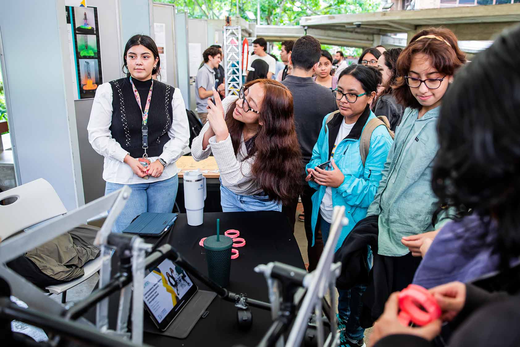 Primera feria de Proyectos de Ingeniería Mecánica y Mecánica Industrial