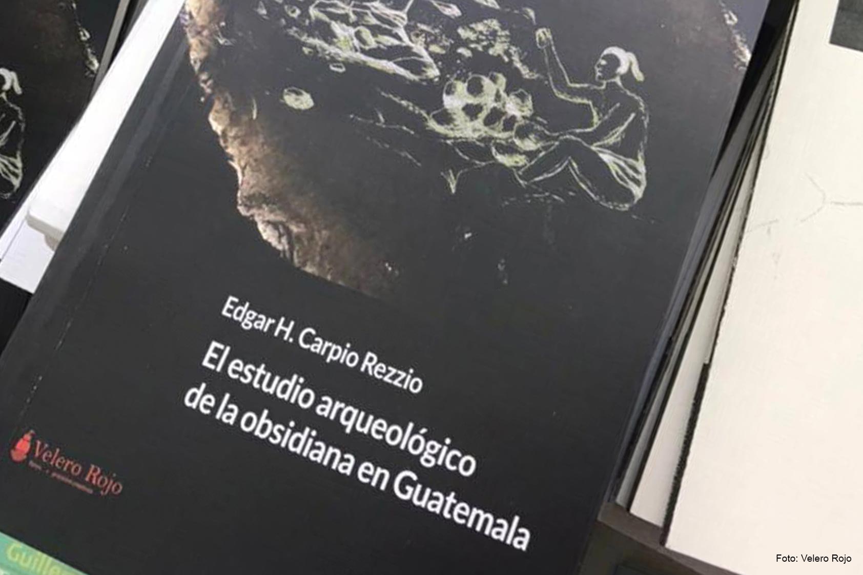 La obsidiana es el tema principal de nuevo libro