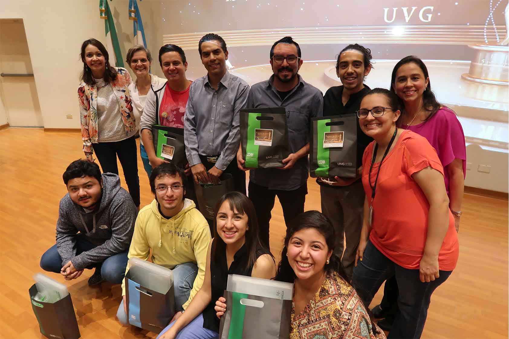 Premio al mejor cortometraje ambiental: Crónica de proyectos reales Premio al mejor cortometraje ambiental: Crónica de proyectos reales