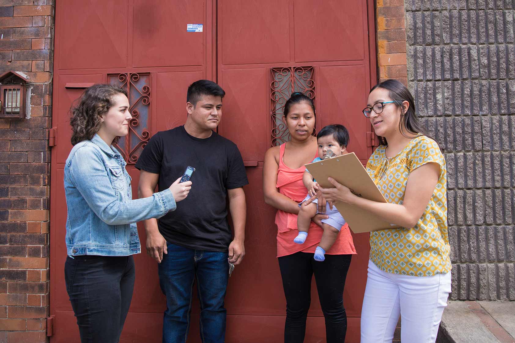 ¿Qué relación tienen los estudios demográficos y la implementación de políticas públicas para el desarrollo?