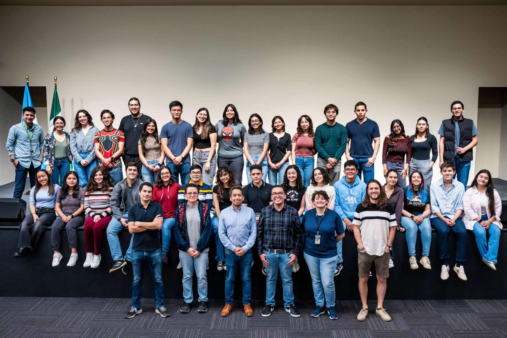 ¡Buenas noticias! Fuimos seleccionados por UNOOSA y EXOlaunch para llevar el CubeSat Quetzal-2 al espacio