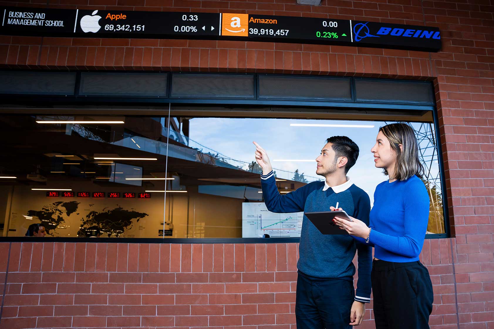 Licenciatura en Economía Analítica: la nueva carrera de UVG que rompe con todo lo que creías sobre estudiar economía