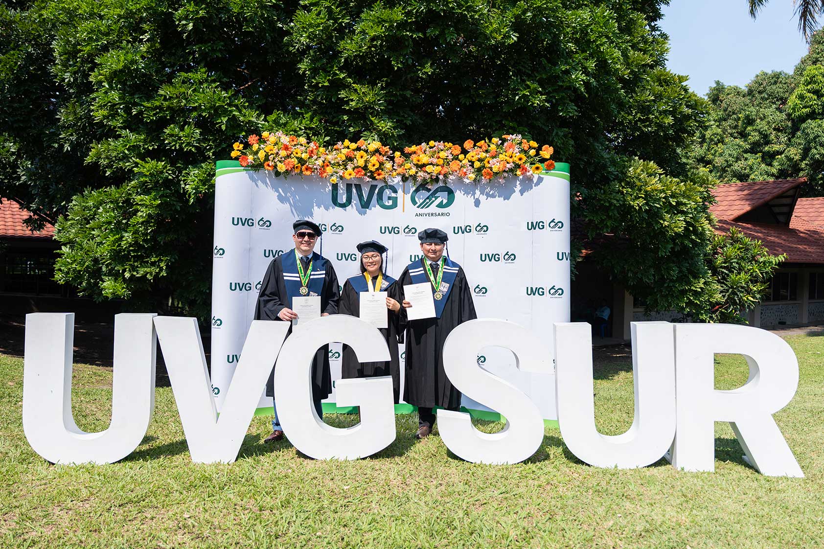 Graduaciones en UVG Campus Sur: excelencia y conocimiento al servicio de la sociedad