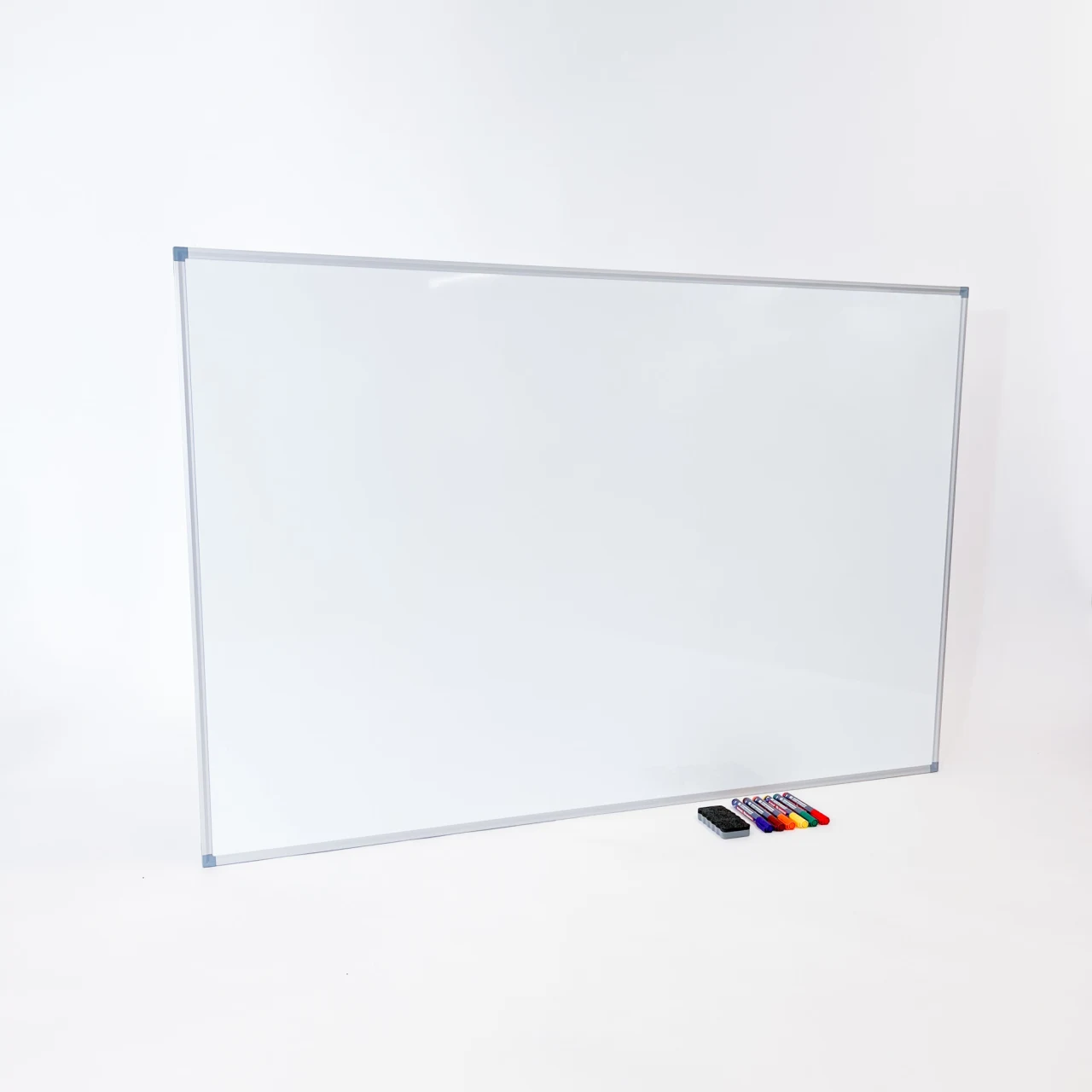 Whiteboard (Medium)