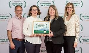CleanMed2019_300 Recipients holding award