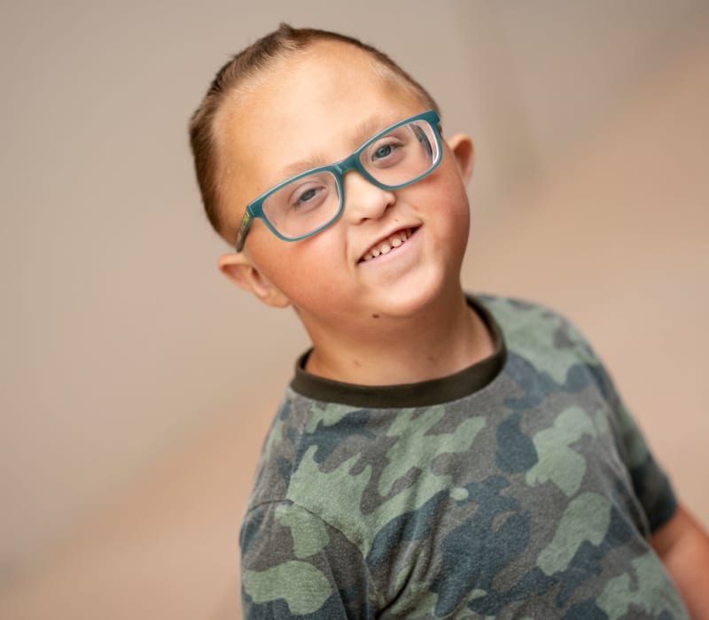 Charlie 745196-7739 Charlie 745196-7739