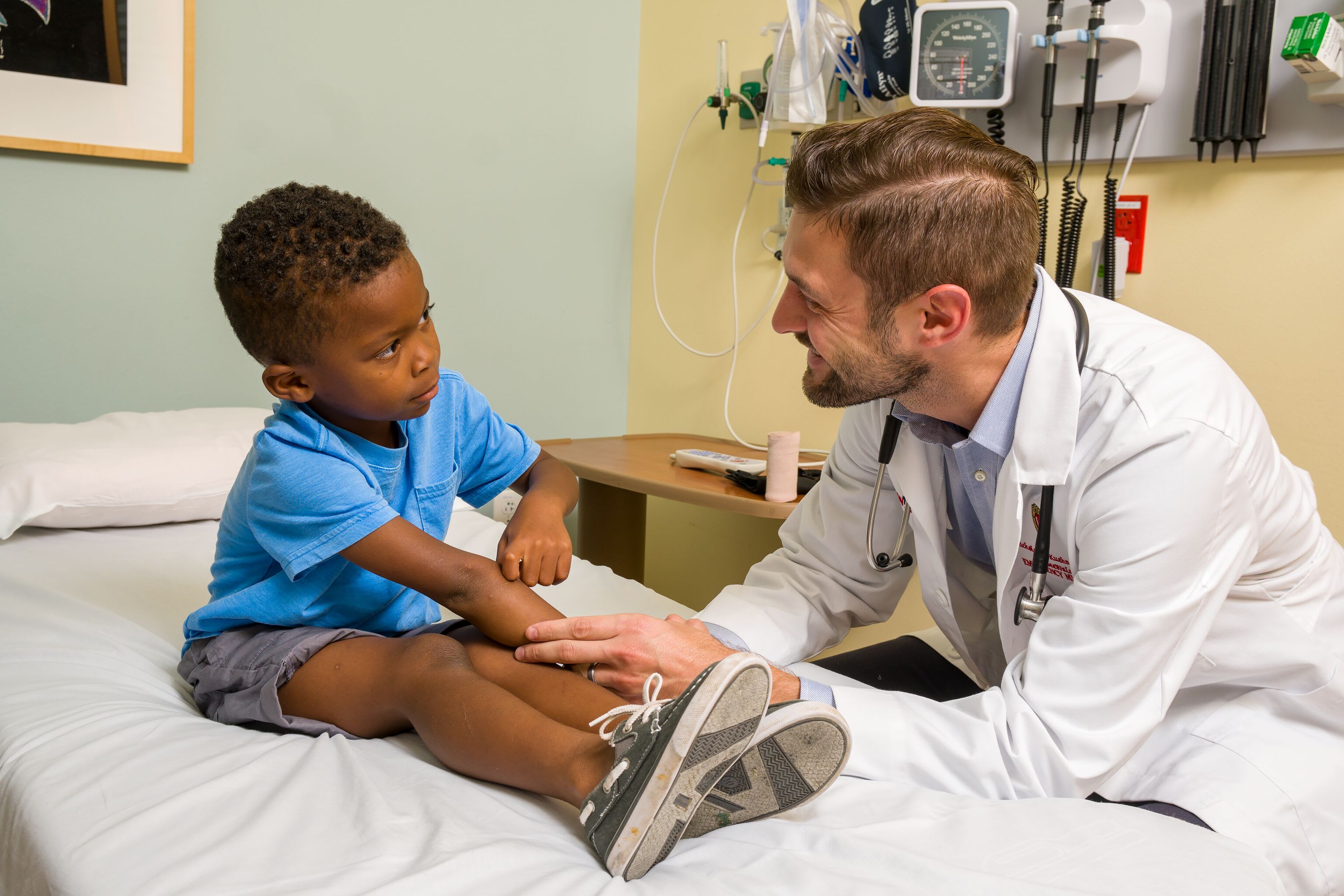Emergency Medicine Services | Conditions, Treatments and Services | UW