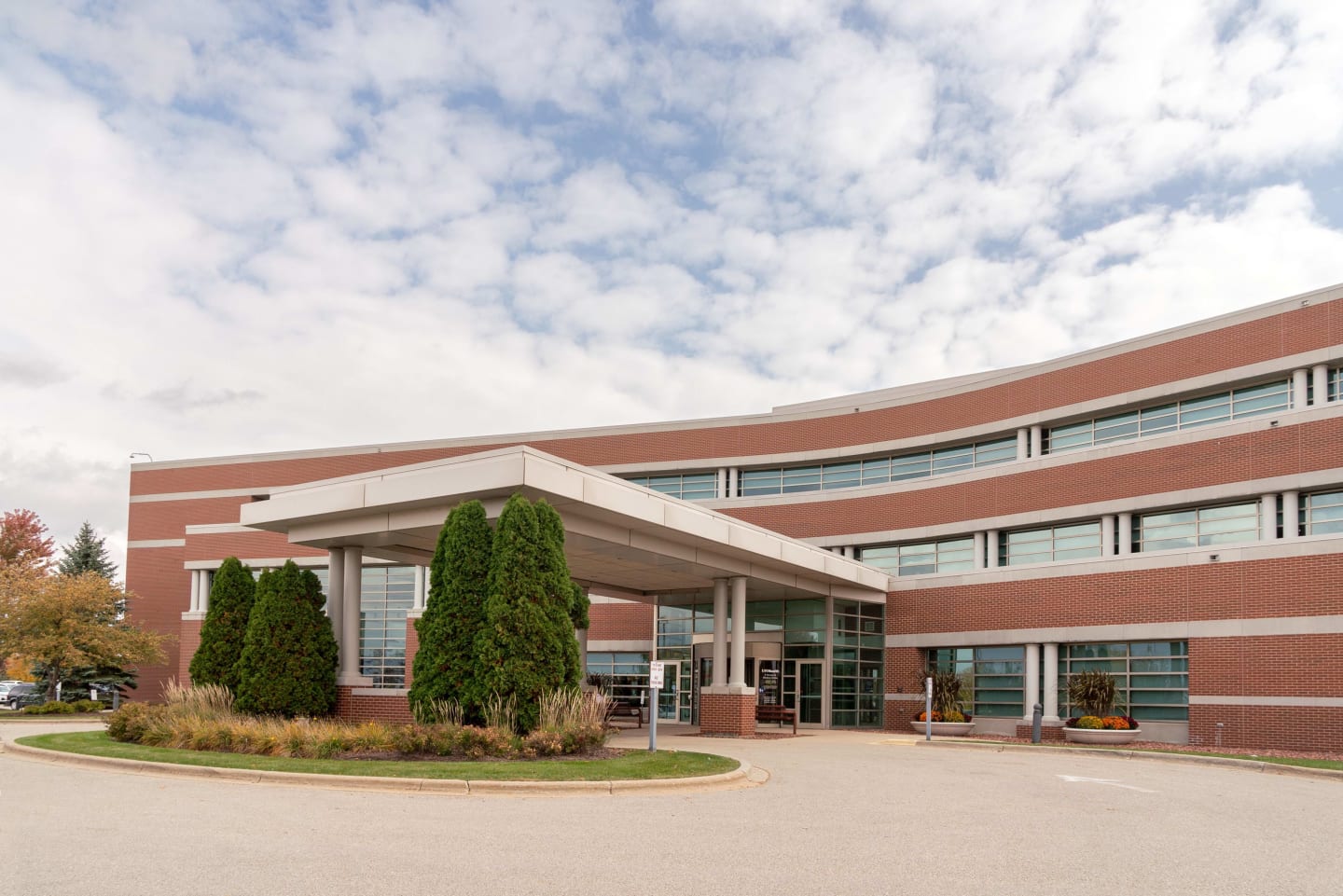 UW Health East Clinic main entrance