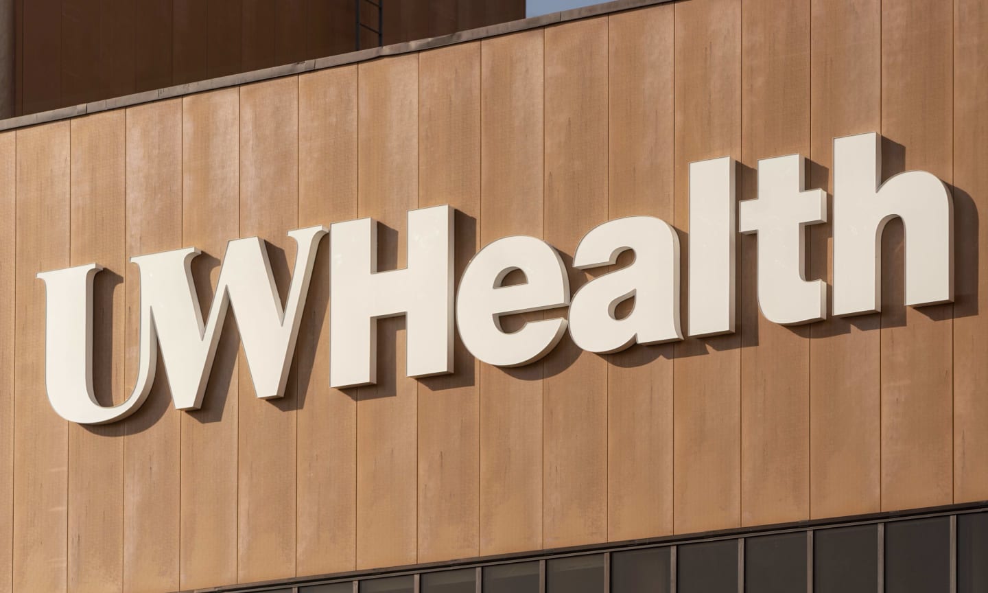 Sign of UW Health outside of building