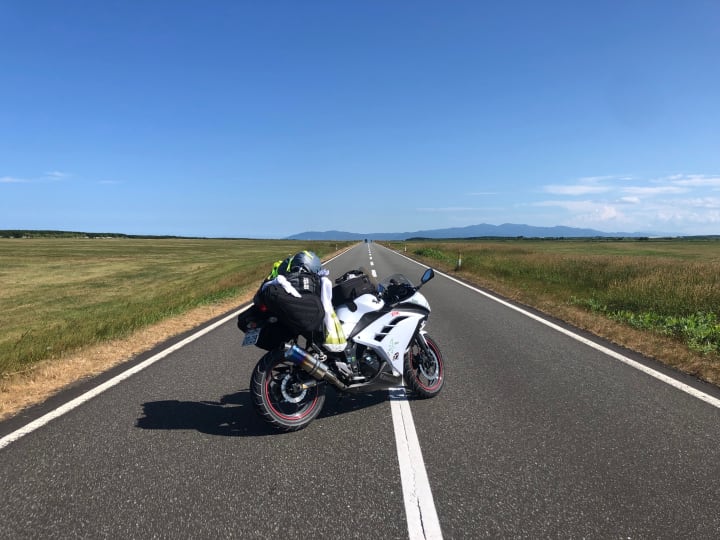 北海道のツーリングスポット エサヌカ線
