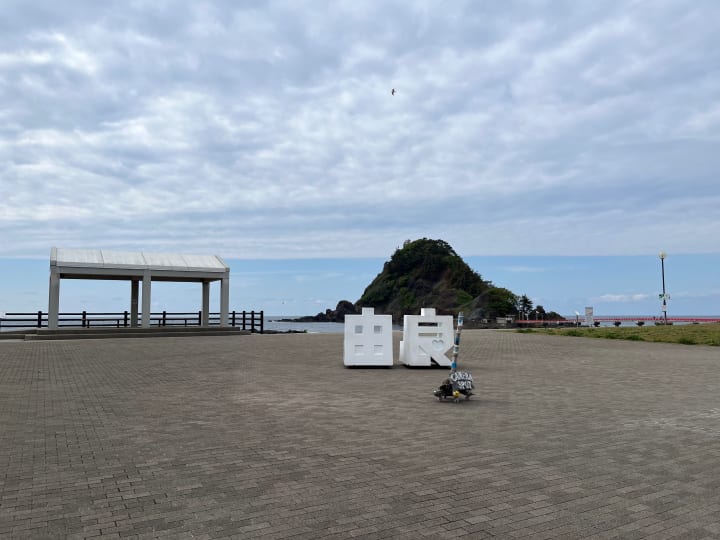 山形県のツーリングスポット 由良海岸