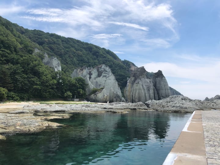 青森県のツーリングスポット 仏ヶ浦
