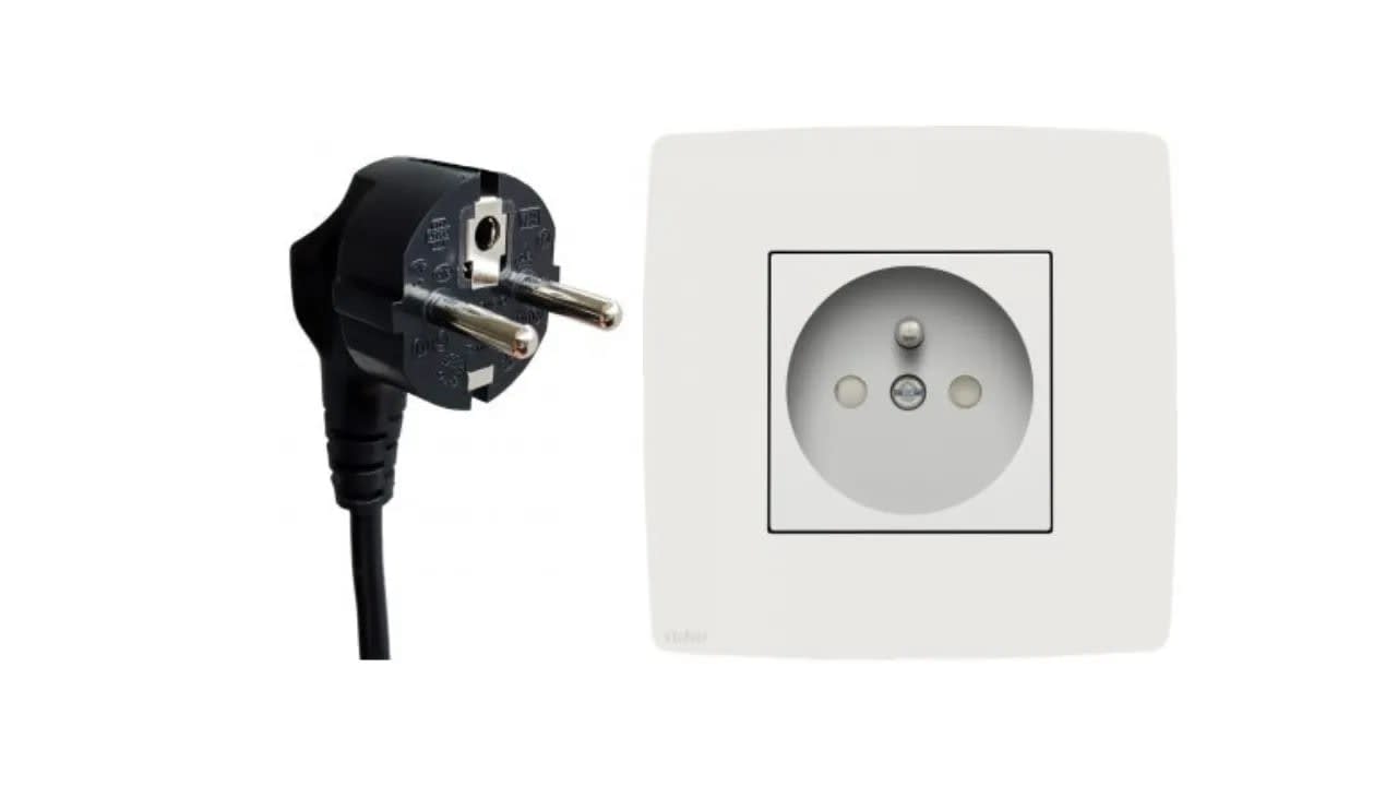 Type F Socket