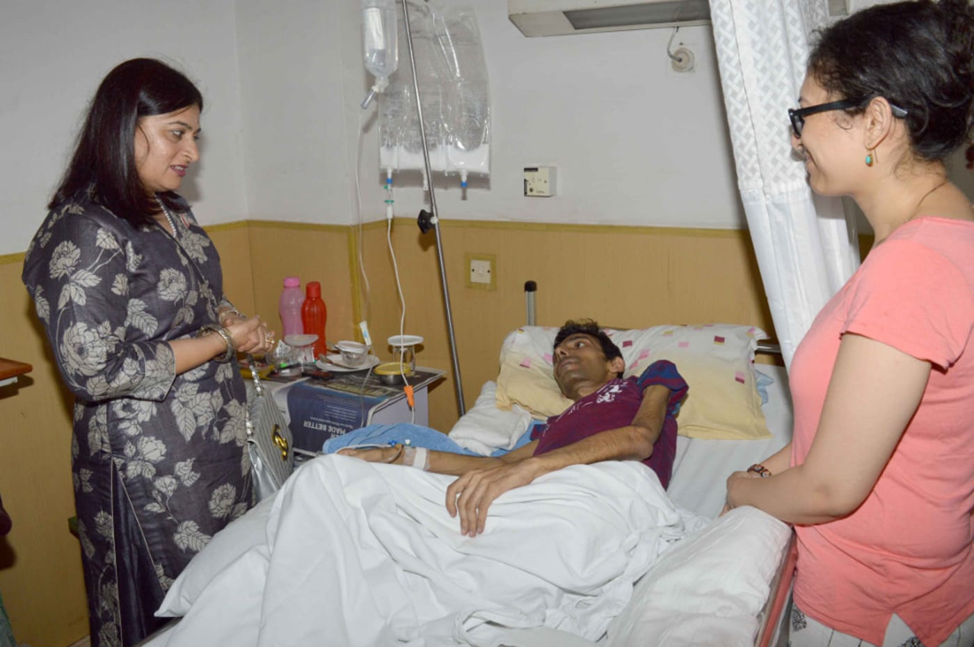Reena Lanba, President Navy Wives Welfare Association visited Army Hospital (Research Referral) to lend her support to 'Prerna'. Prerna - an