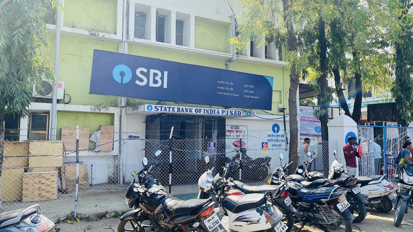 State Bank of India Pusad 459