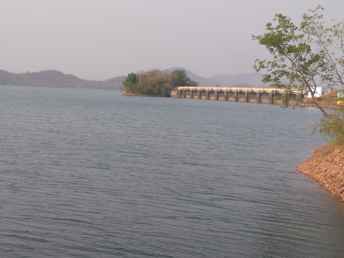 Irrigation dam