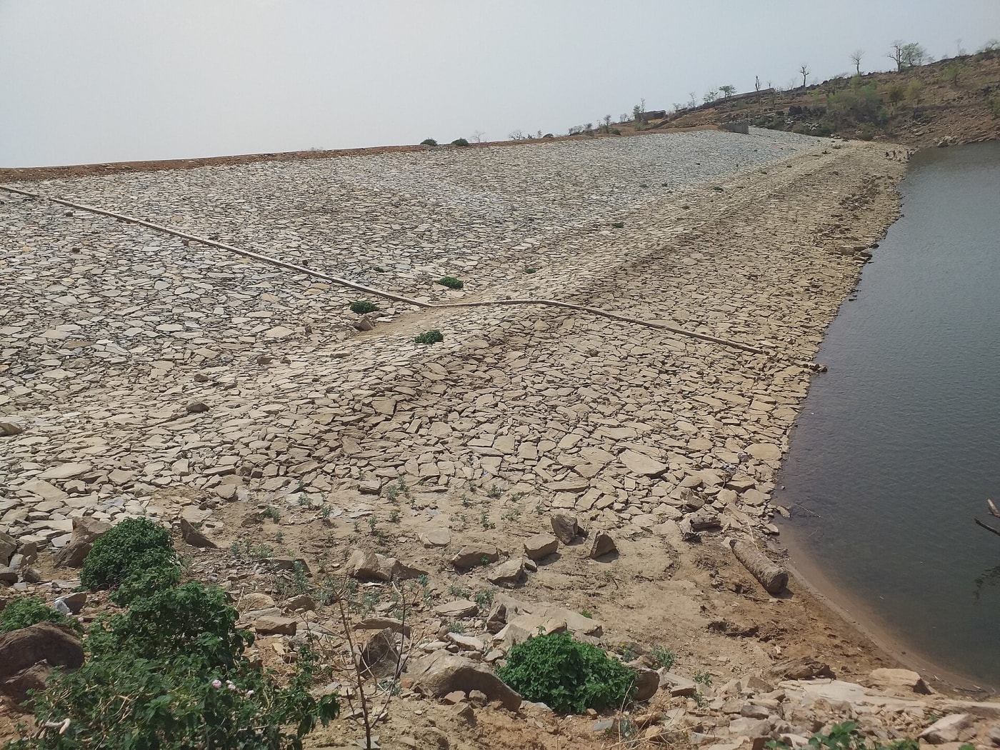 The Sabarmati Irrigation Project is located in Bikarni and Kyara villages of Kotra tehsil, Udaipur district, Rajasthan. The reservoir has a 