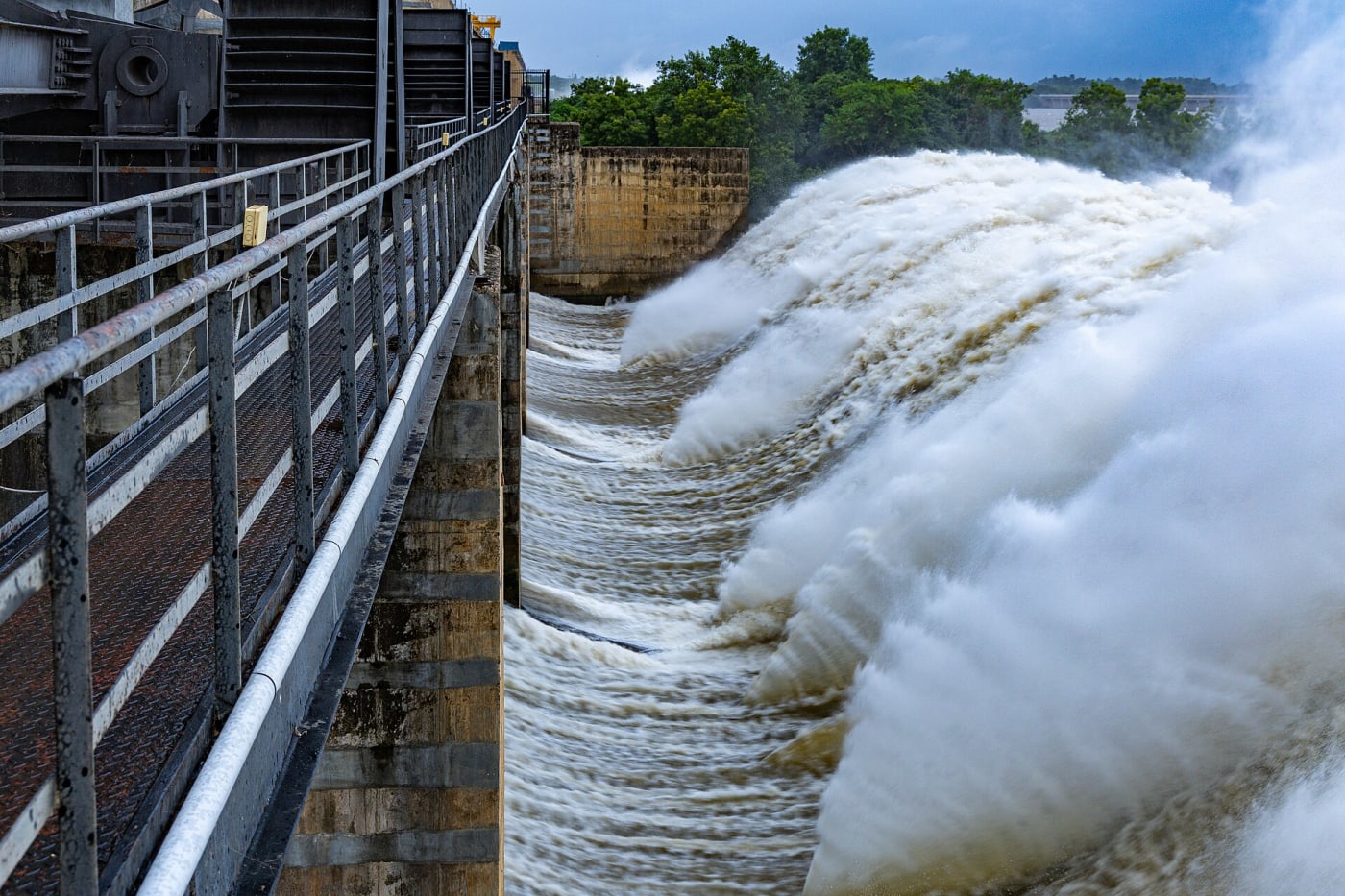 Narayanpur Dam, also known as Basava Sagar Dam, on the Krishna River near Siddapur village in Muddebihal taluk of Yadgir district, Karnataka