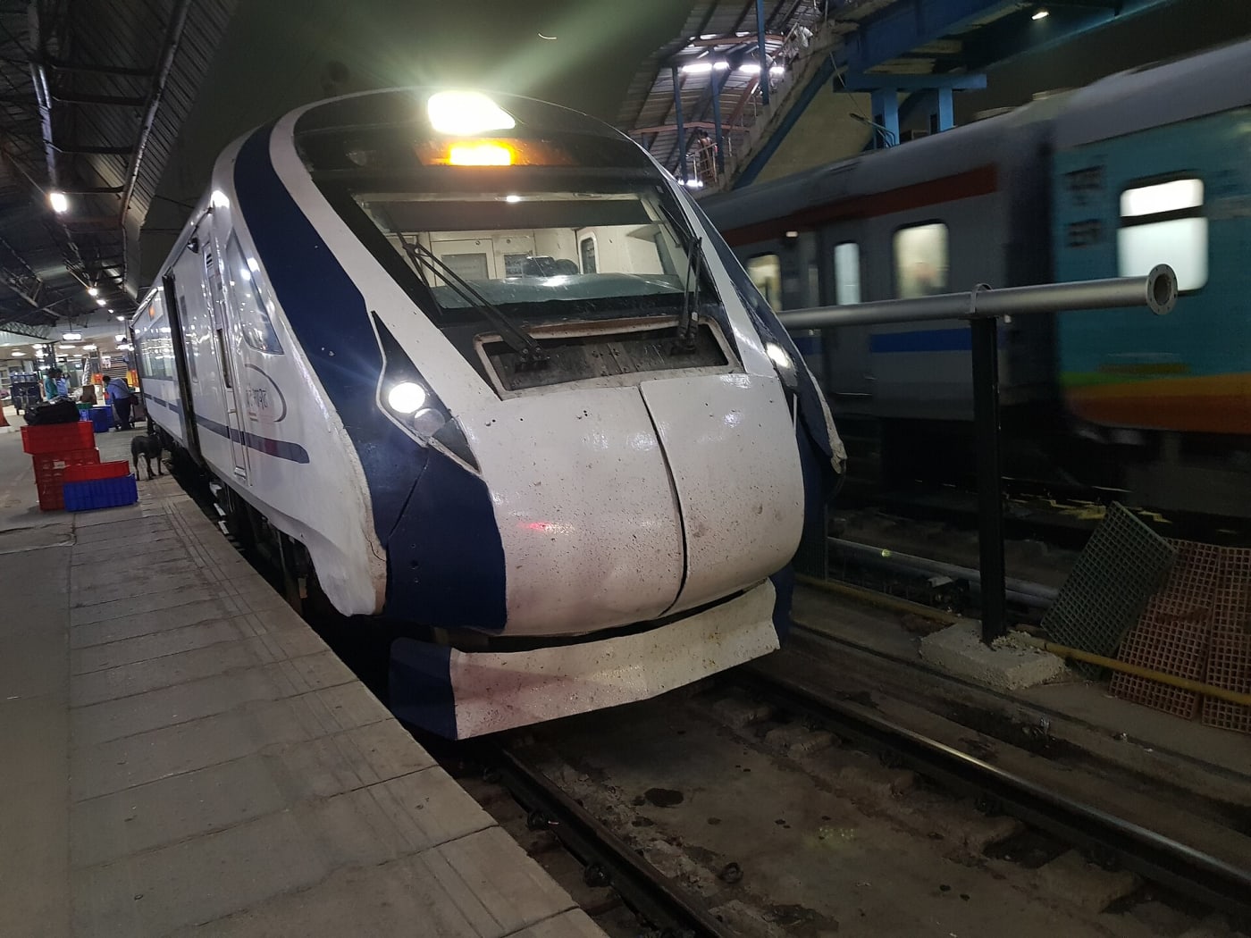 Varanasi-New Delhi Vande Bharat Express standing in New Delhi.