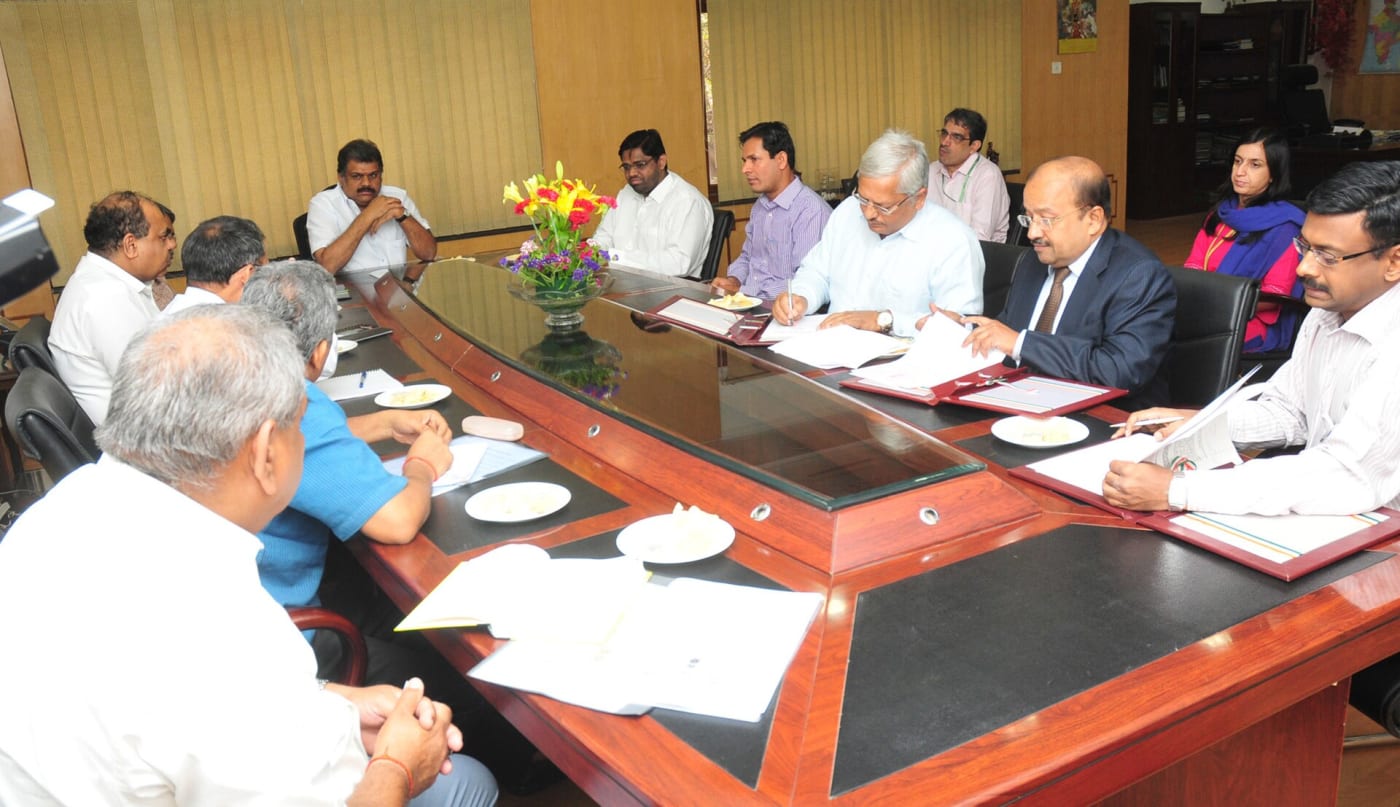 The Cochin Shipyard Limited (CSL), Union Territory of Lakshadweep (UTL) and Lakshadweep Development Corporation Limited (LDCL) signing a Mem