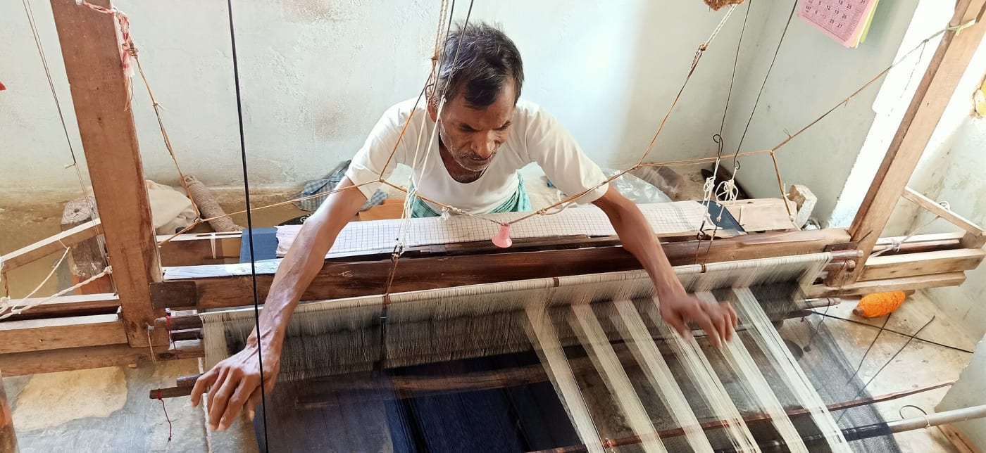 Pochampally Ikkat Handloom Woven Saree Weaving in Mothkur, Yadadri Bhuvanagiri district, Telangana State