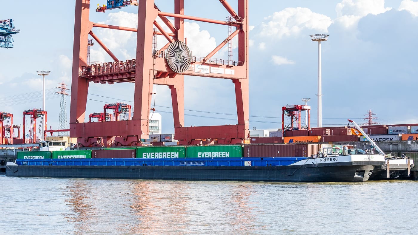 Cargo ship Primero - 02327462 - moored at Eurogate Container Terminal Hamburg