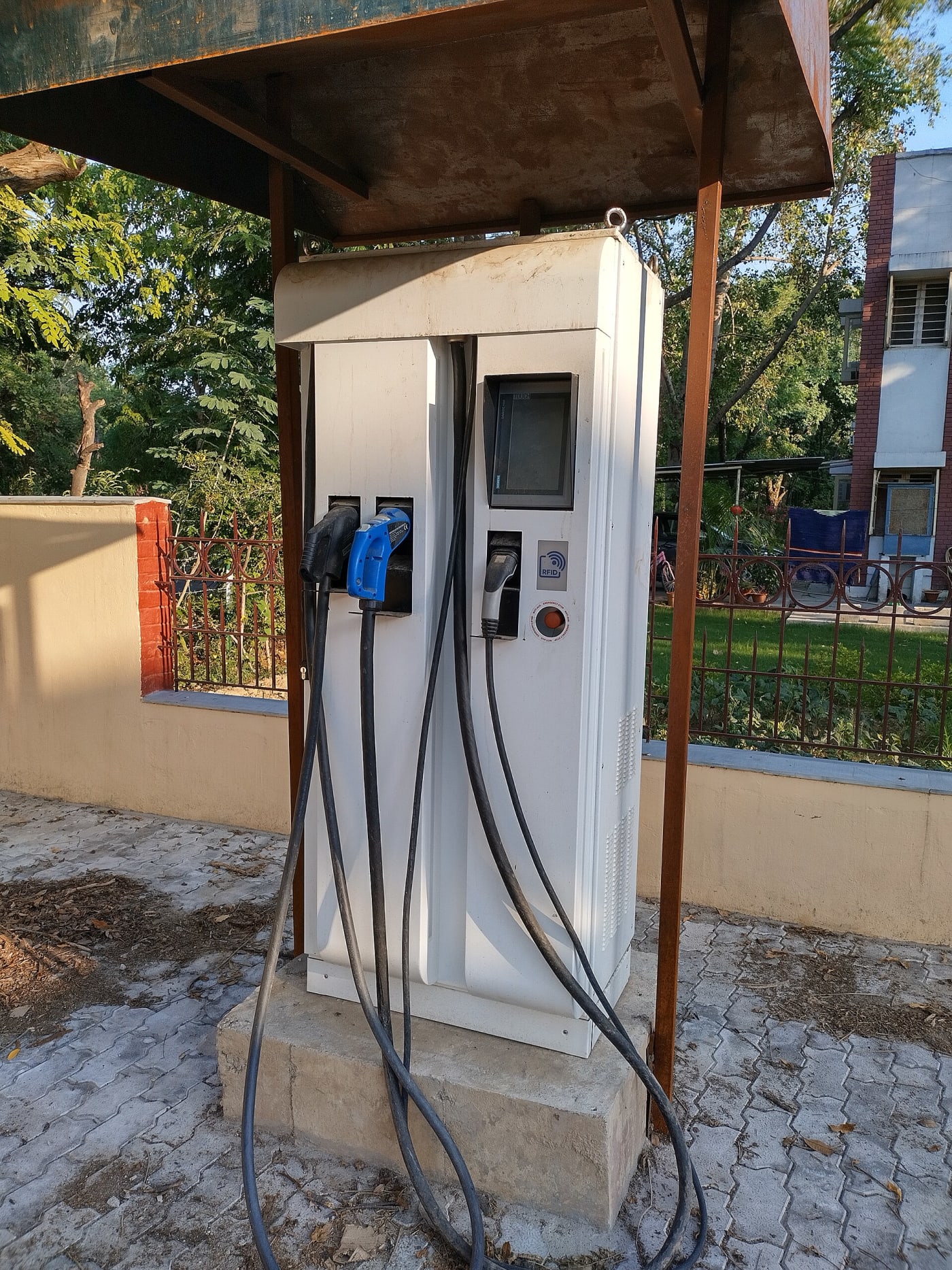 Vehicle charging station at IIT Kanpur's Kalyanpur campus, part of the Smart Grid Project