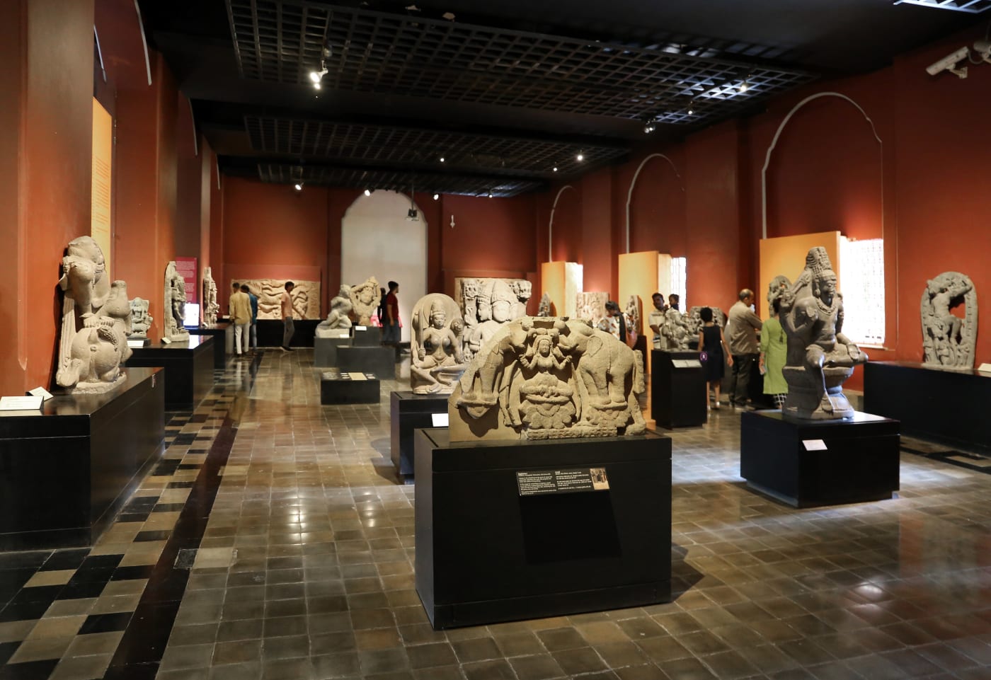 The sculpture gallery of the Chhatrapati Shivaji Maharaj Vastu Sangrahalaya, Mumbai.
