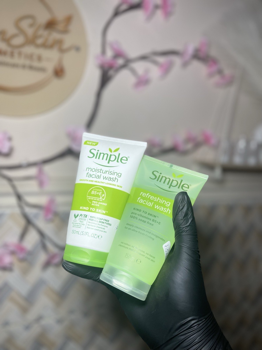 simple refreshing face wash