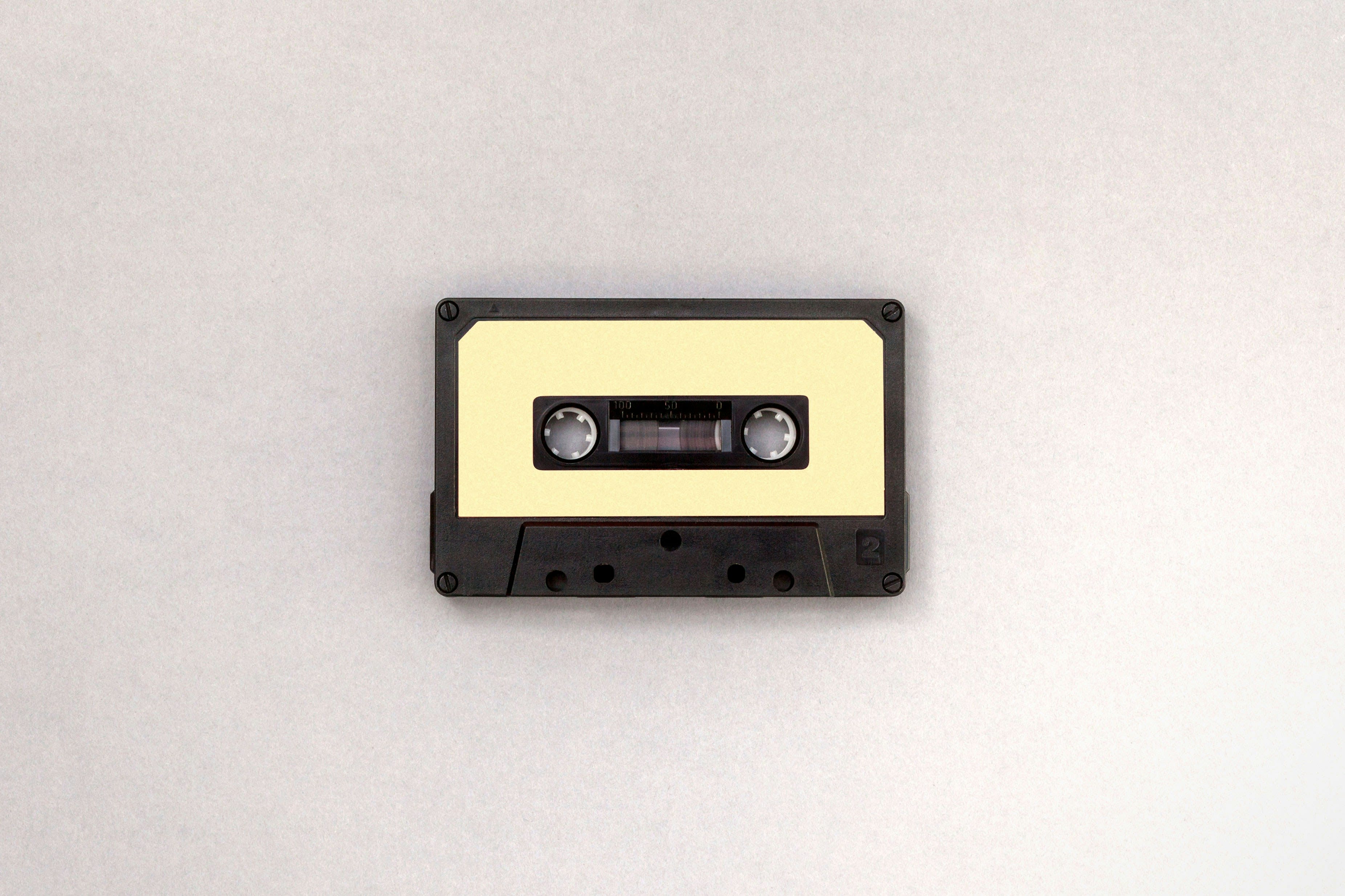 Tulile album artwork