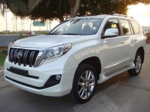 Toyota prado 2016 tx vue de côté