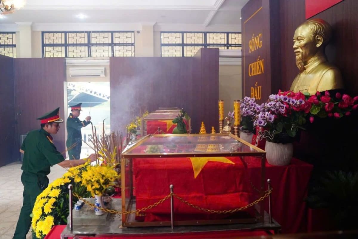 Chuyện người trẻ đi tìm những mảnh ghép thanh xuân