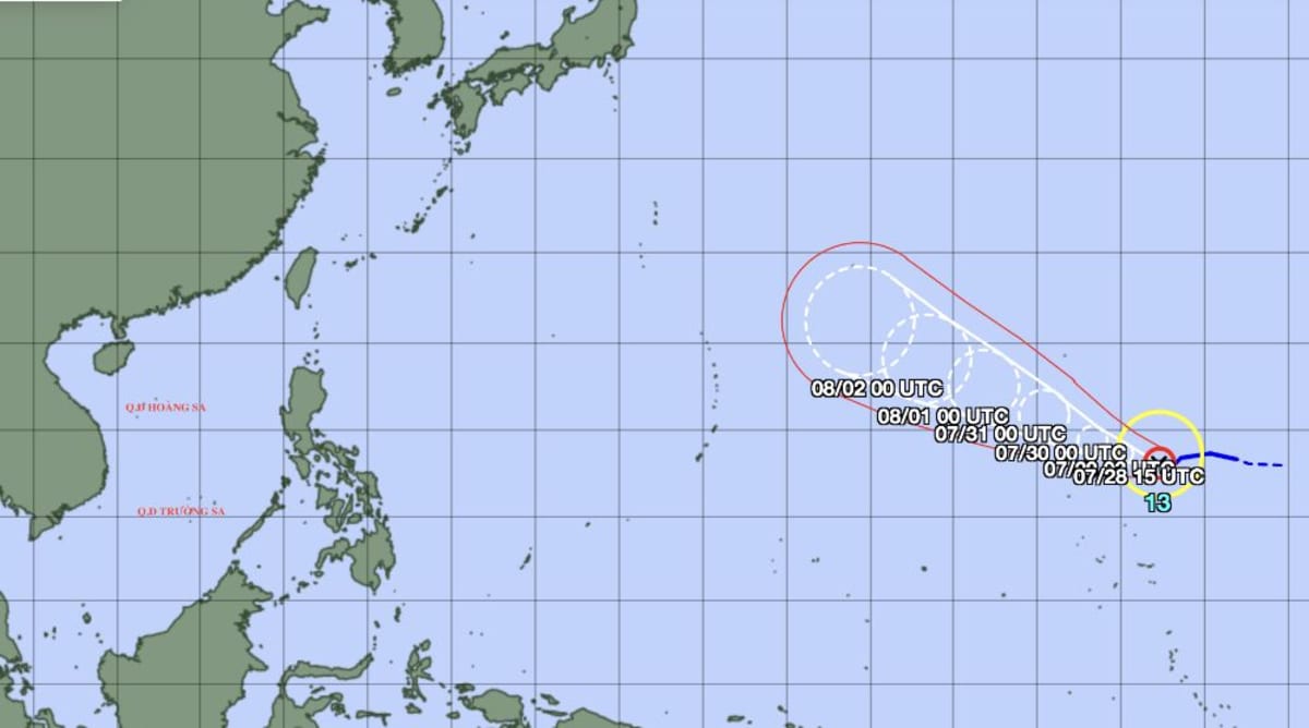 Bão Dolphin có thể mạnh lên thành siêu bão