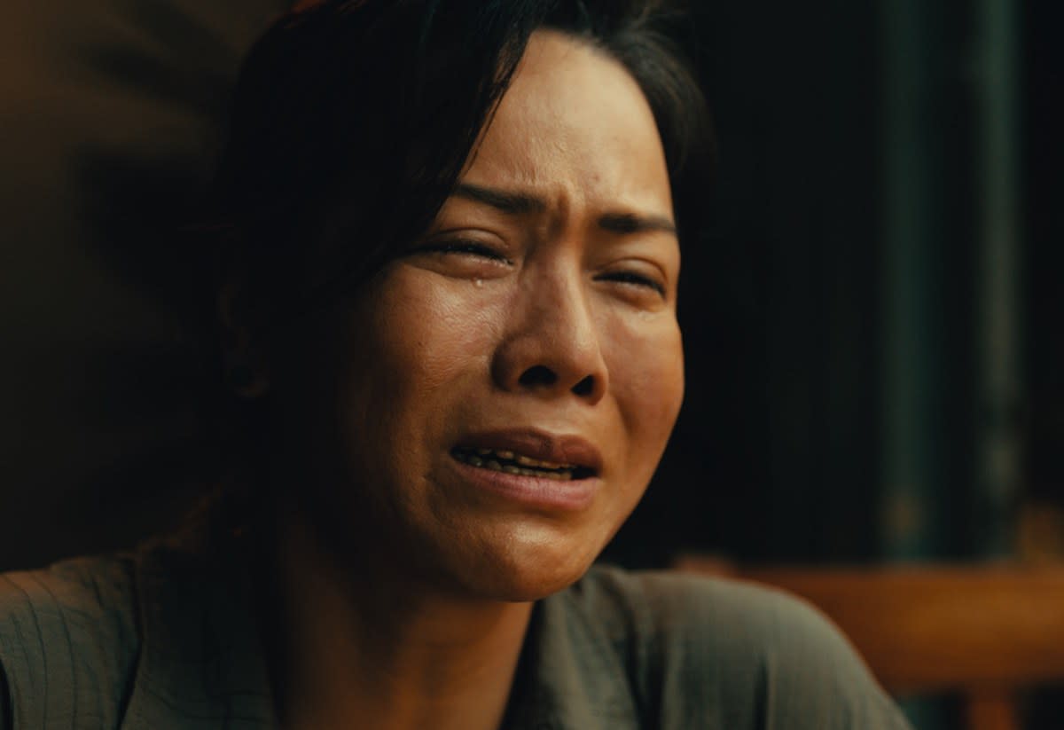 “Mẹ mìn” lùi lịch chiếu sang 27/11, Nhật Kim Anh chờ thêm 5 tuần cho ngày tái xuất