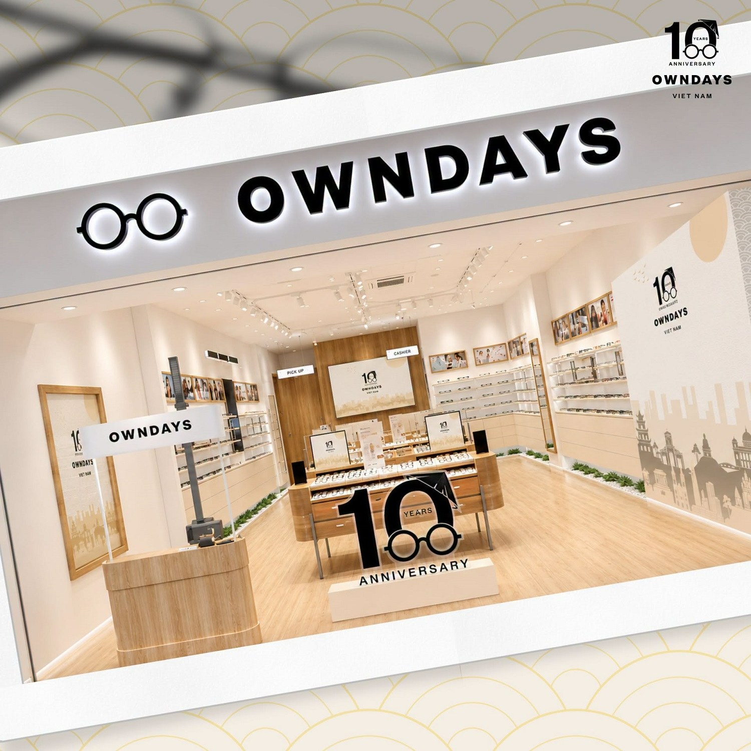 Owndays Việt Nam rộn ràng kỷ niệm cột mốc 10 năm
