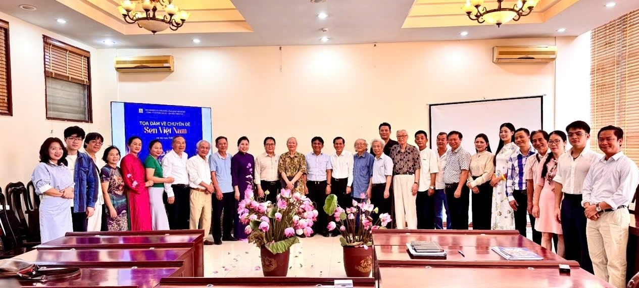 Tọa đàm "Sen Việt Nam": Khơi mở hành trình bảo tồn di sản qua biểu tượng hoa Sen