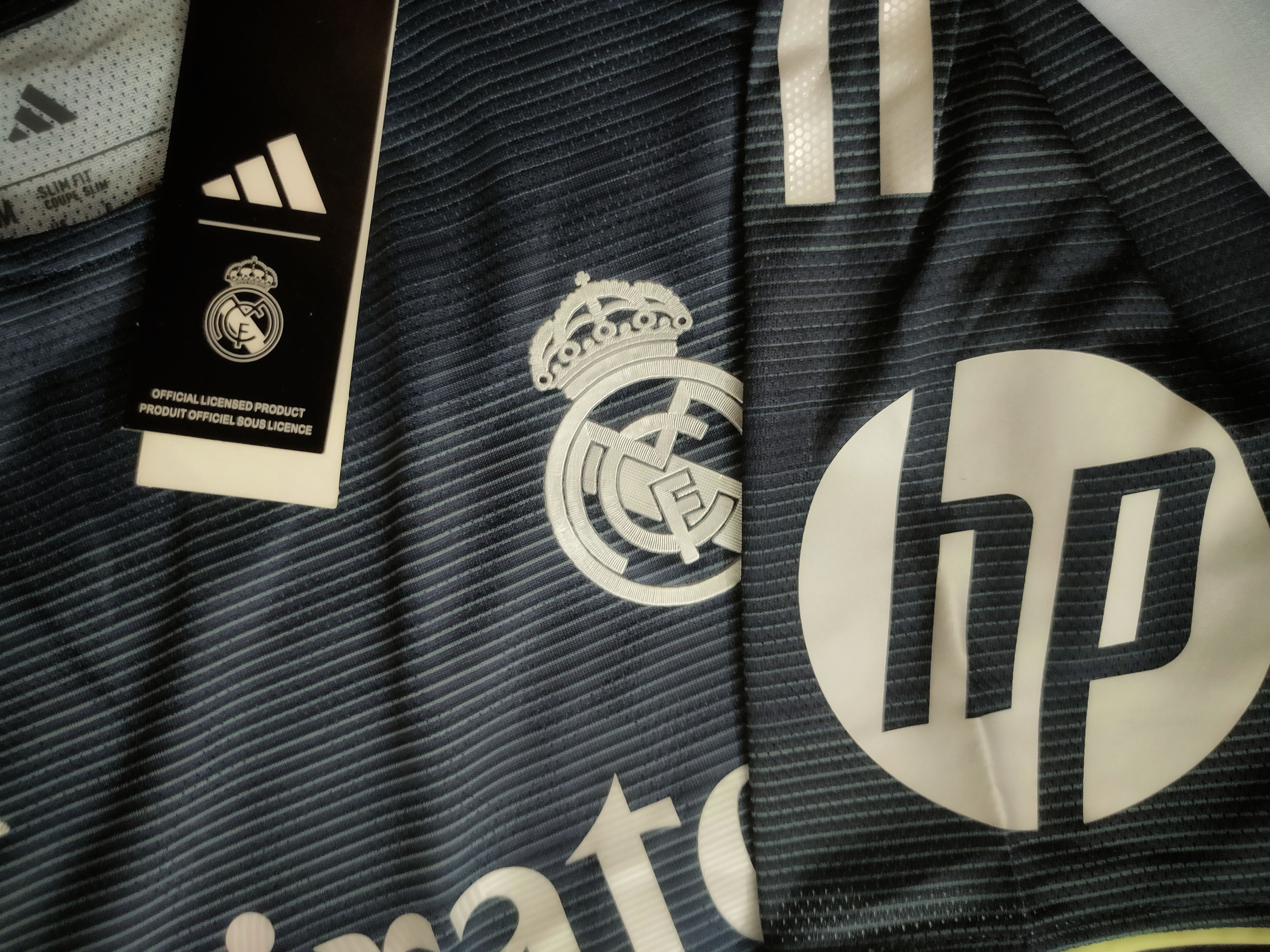 RM 2025-26 Away Jersey — image 3