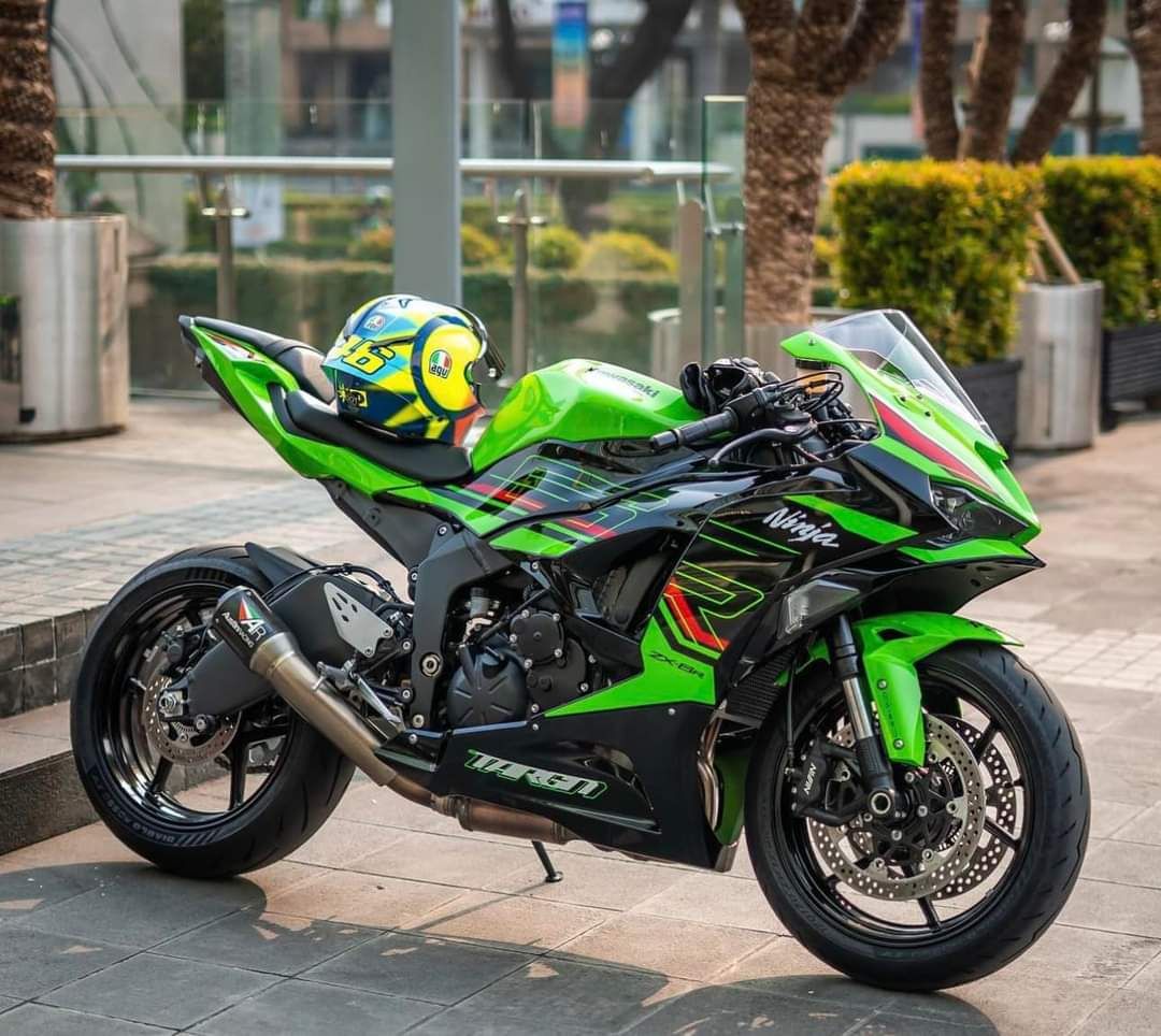 Kawasaki ZX-6R 