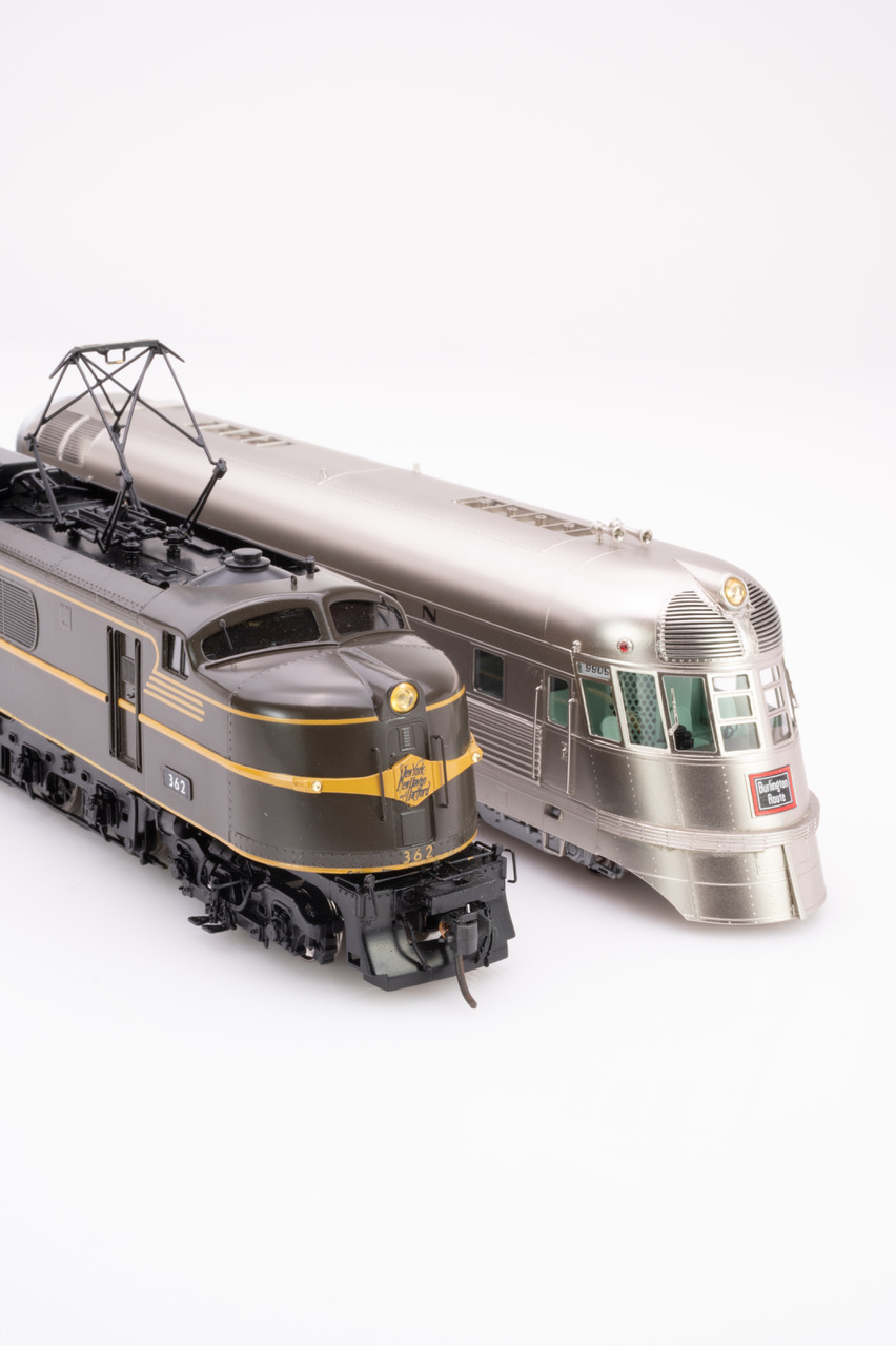 MP-36 (DC): METX (Silver/Blue/Black) | Atlas Model Railroad