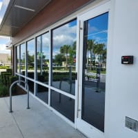 Five-star review from an Osceola County property manager using Glass Orlando for rental glass repairs and board-ups