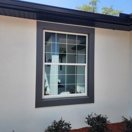 Five-star review from an Orlando homeowner after emergency window board-up service
